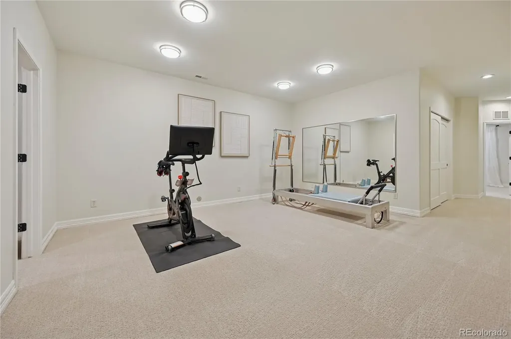 3020 Hollycrest Drive Colorado Springs CO 80920
