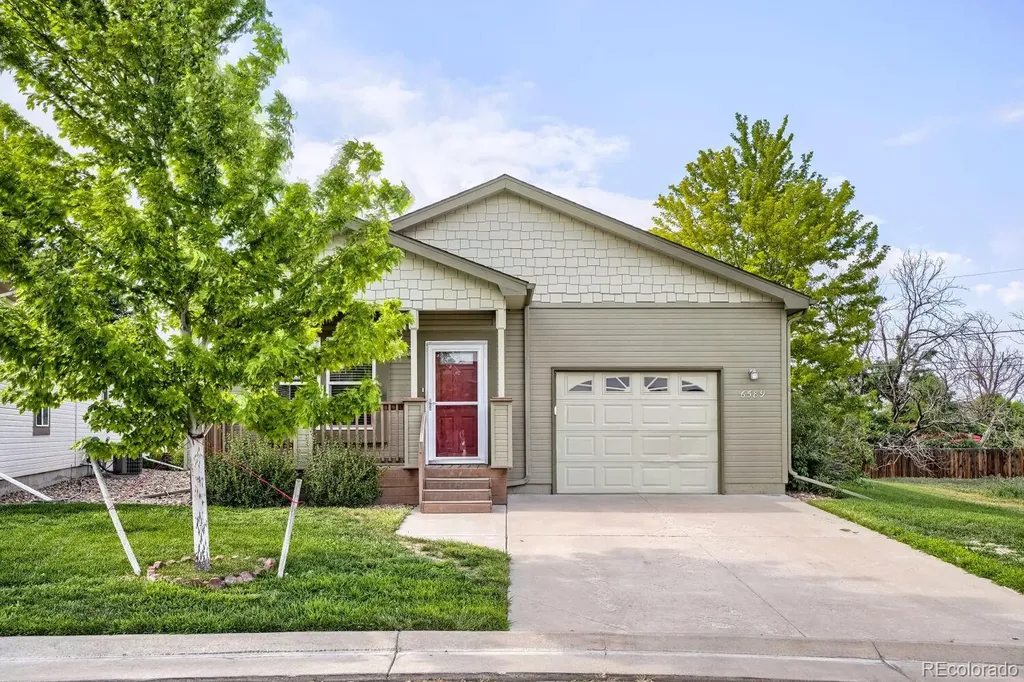 6589 Conter Avenue Commerce City CO 80022
