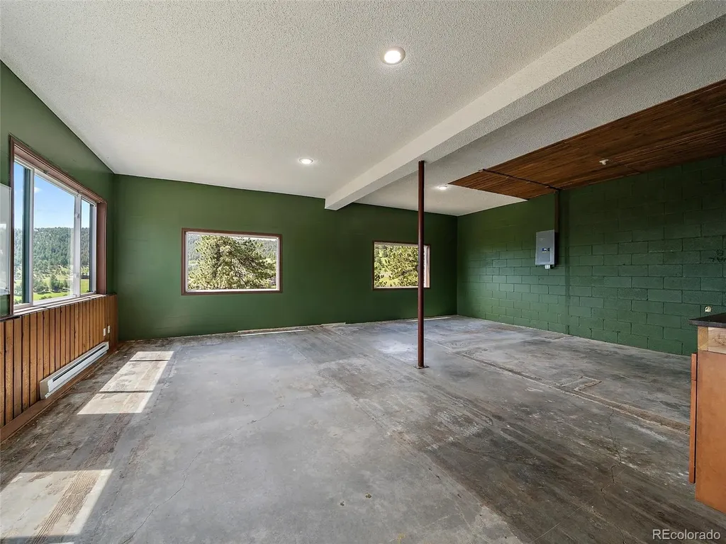 24709 Us Highway 40 Golden CO 80401