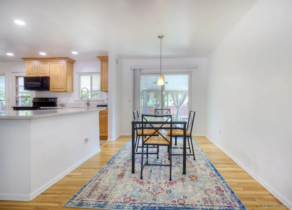 3032 S Saulsbury Street Denver CO 80227