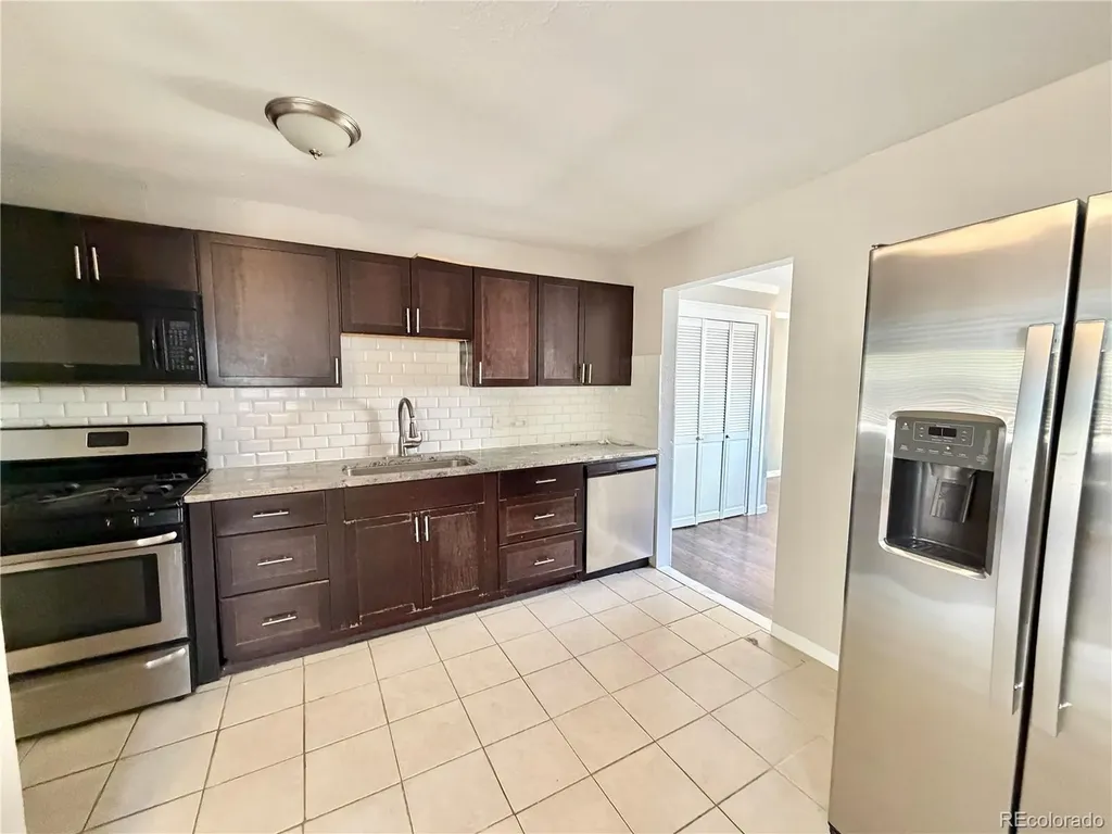 1738 Verbena Street Denver CO 80220