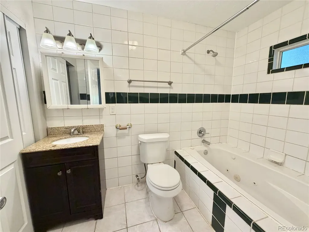 1738 Verbena Street Denver CO 80220