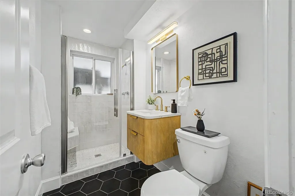 660 S Arbutus Street Lakewood CO 80228