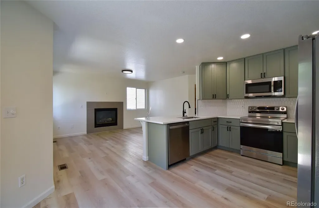19625 E Montview Drive Aurora CO 80011