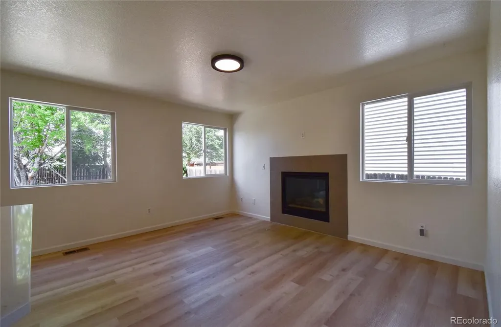 19625 E Montview Drive Aurora CO 80011