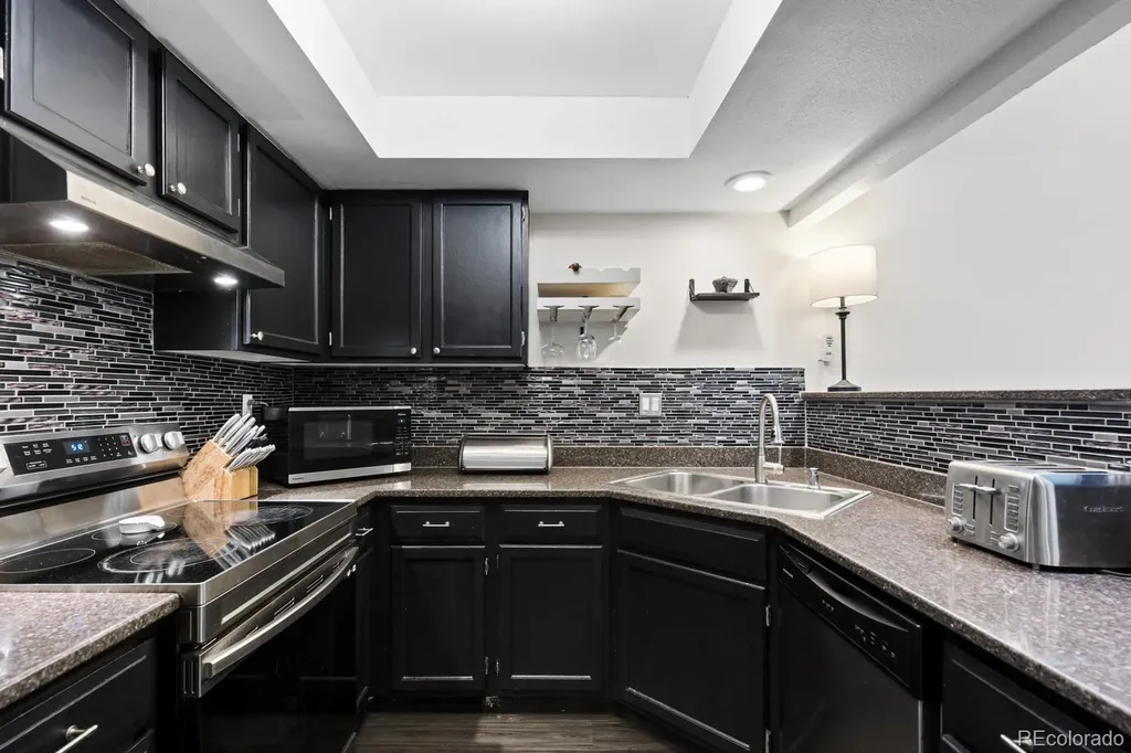 2685 S Dayton Way Denver CO 80231