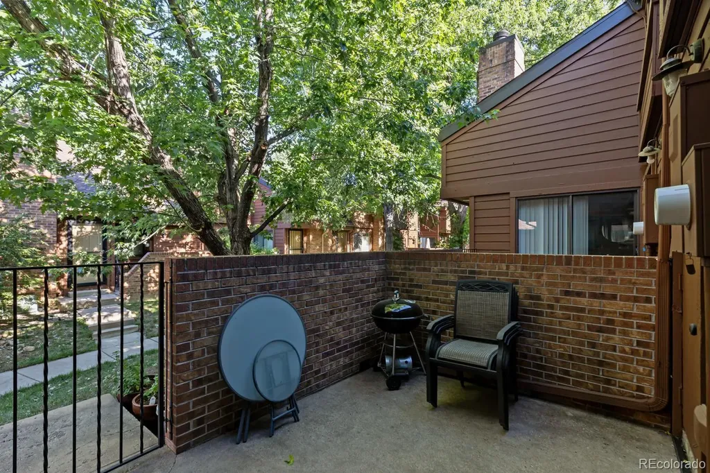 2685 S Dayton Way Denver CO 80231