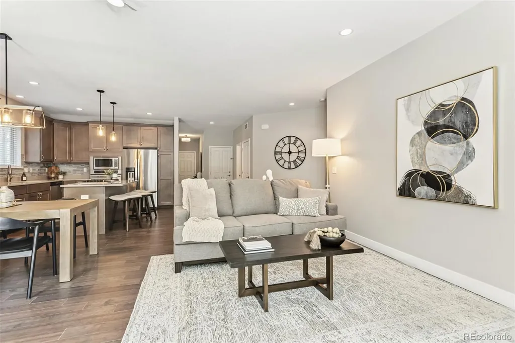 6835 Surrey Trail Littleton CO 80125