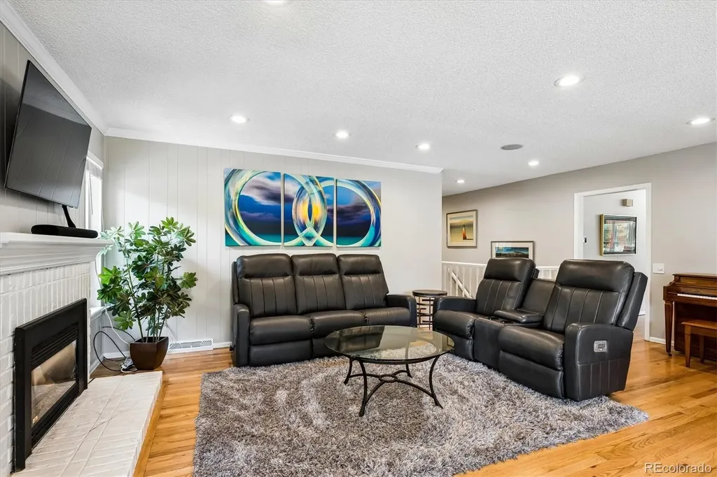 8611 E Otero Place Centennial CO 80112