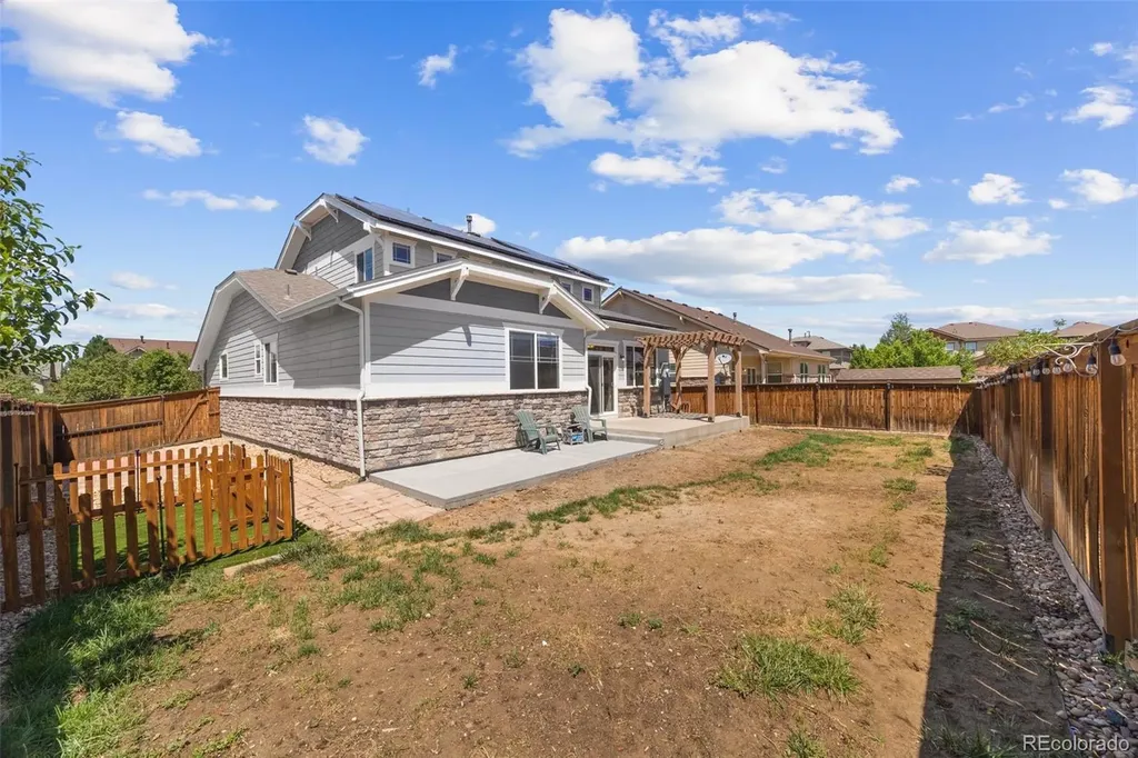 484 N Jamestown Way Aurora CO 80018