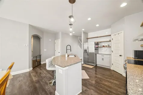 484 N Jamestown Way Aurora CO 80018