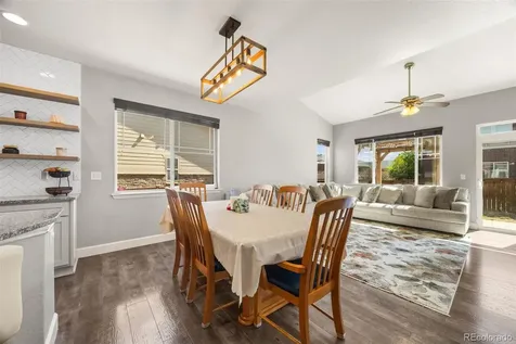 484 N Jamestown Way Aurora CO 80018