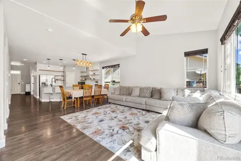 484 N Jamestown Way Aurora CO 80018