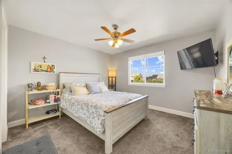 484 N Jamestown Way Aurora CO 80018