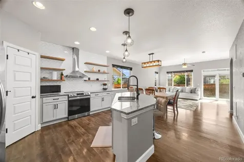 484 N Jamestown Way Aurora CO 80018