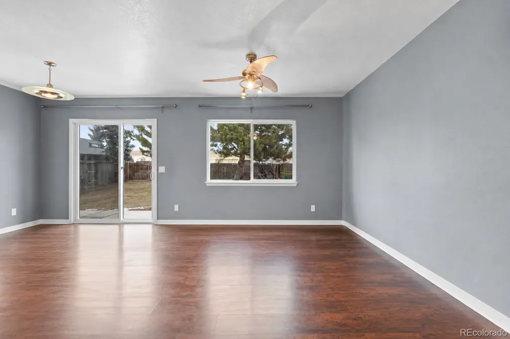 11785 W Independence Avenue Lakewood CO 80401