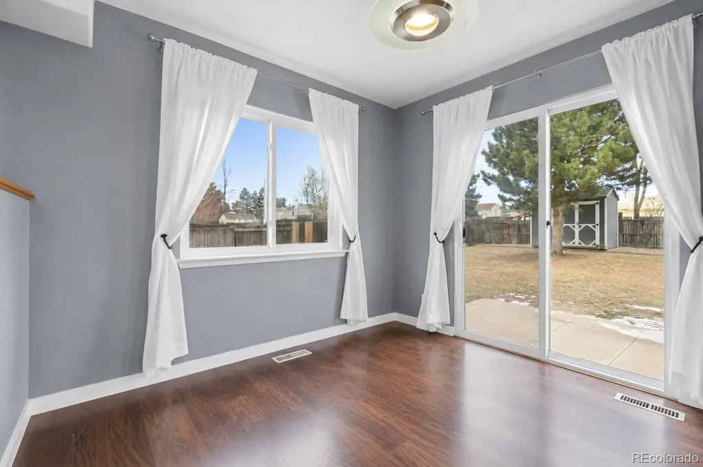 11785 W Independence Avenue Lakewood CO 80401