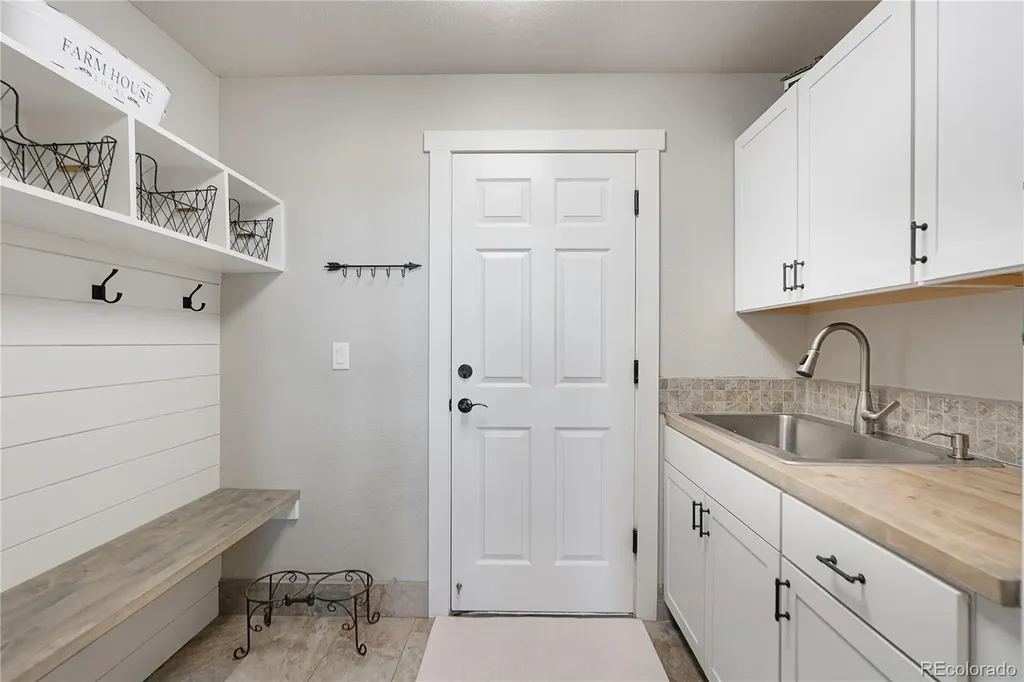 47098 Frasier Fir Circle Parker CO 80138