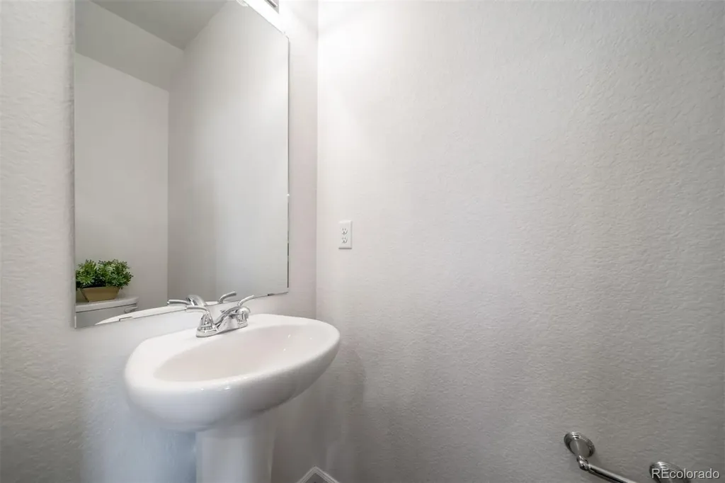 22343 E 46th Avenue Aurora CO 80019