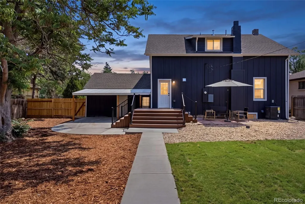 2919 Forest Street Denver CO 80207