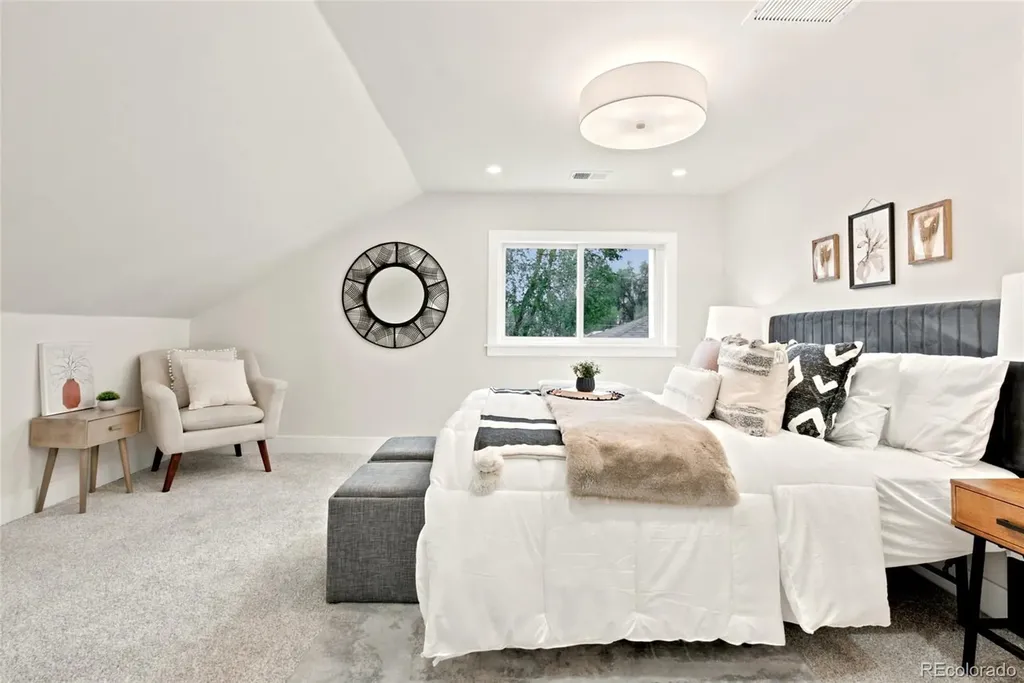 2919 Forest Street Denver CO 80207