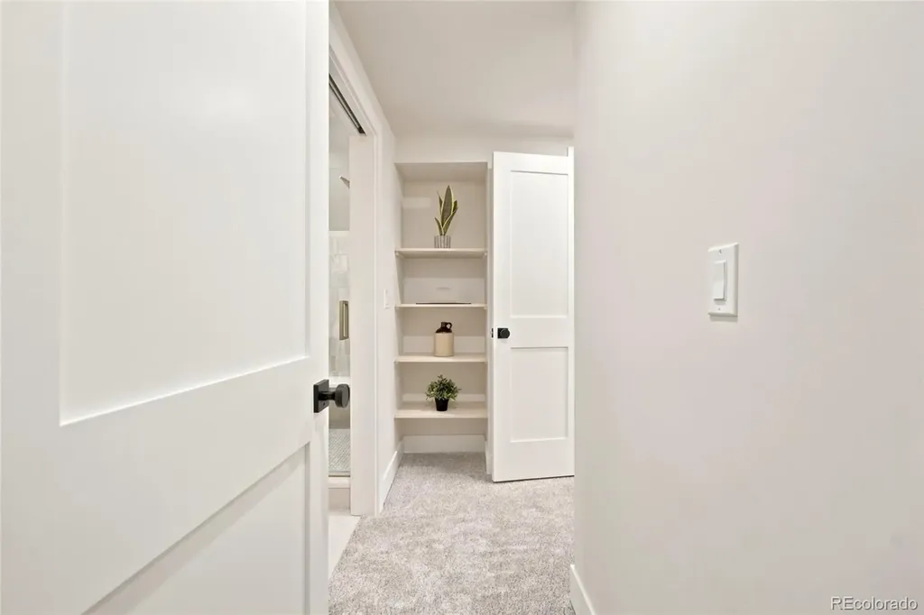 2919 Forest Street Denver CO 80207