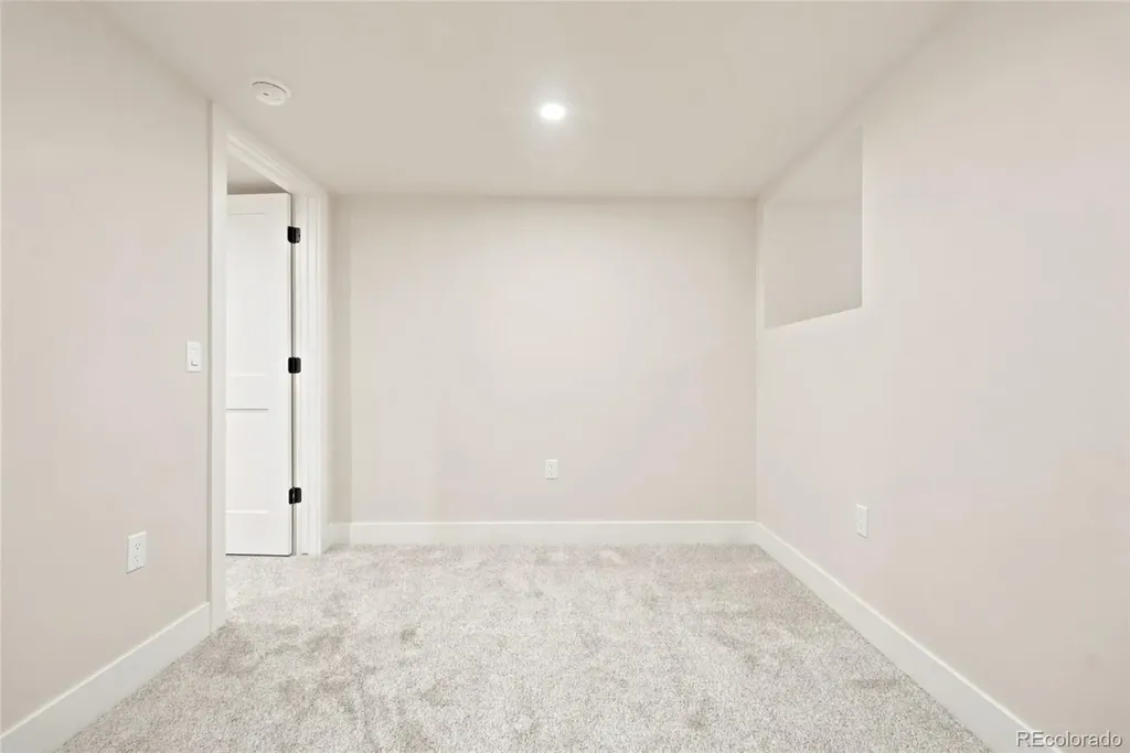 2919 Forest Street Denver CO 80207