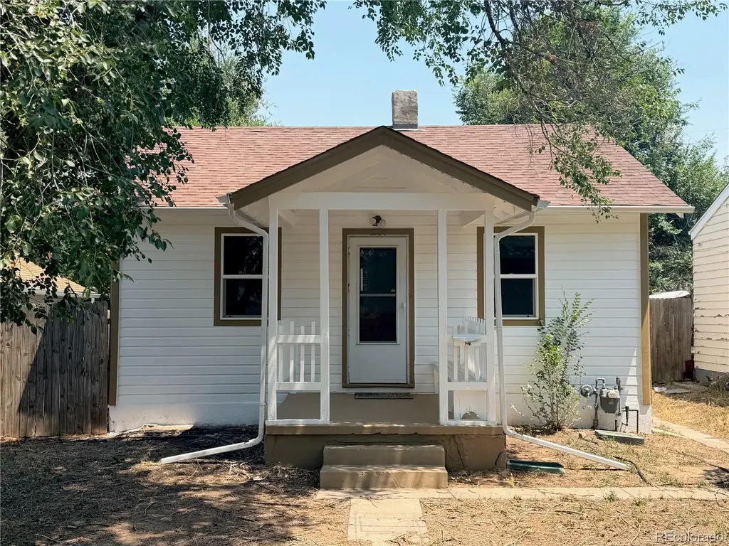 1336 Iola Street Aurora CO 80010