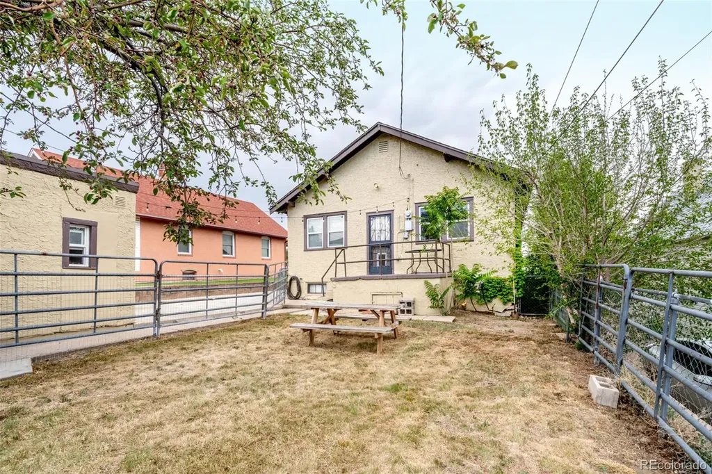 1022 S Santa Fe Avenue Pueblo CO 81006