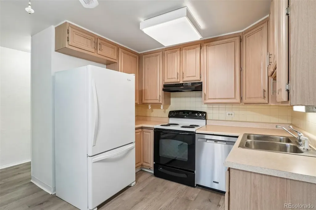 9655 E Center Avenue Denver CO 80247