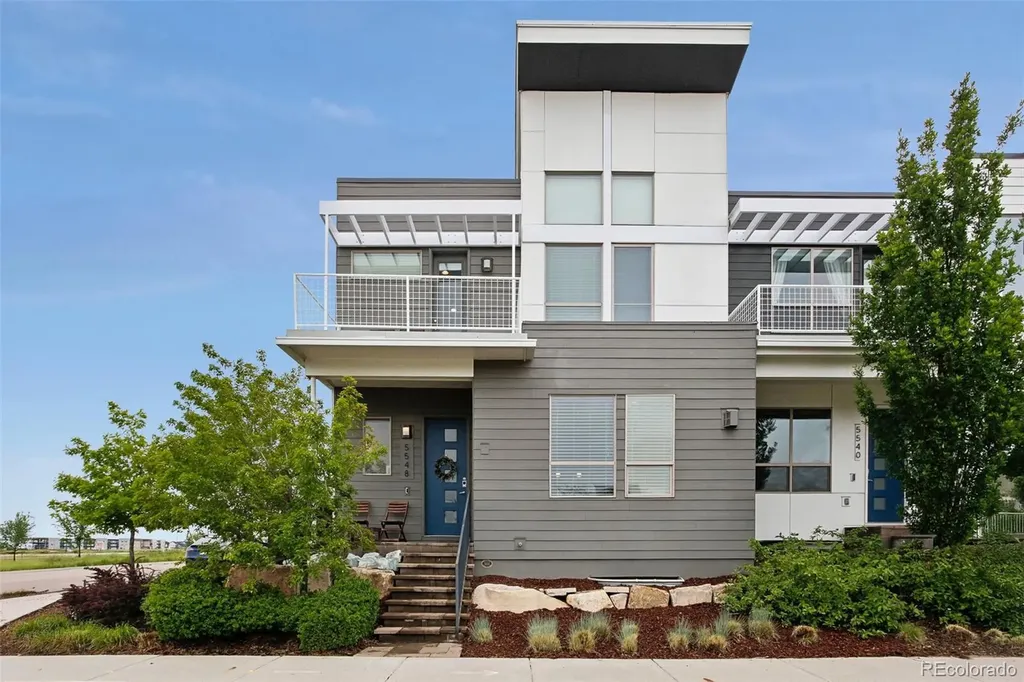 5548 Valentia Court Denver CO 80238
