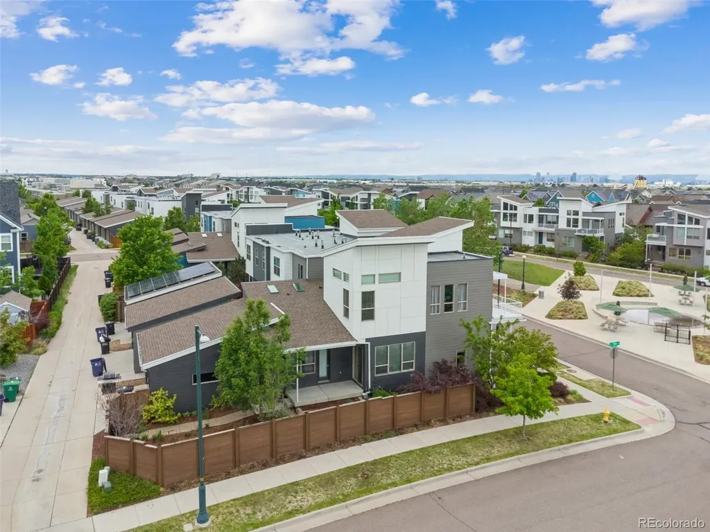 5548 Valentia Court Denver CO 80238