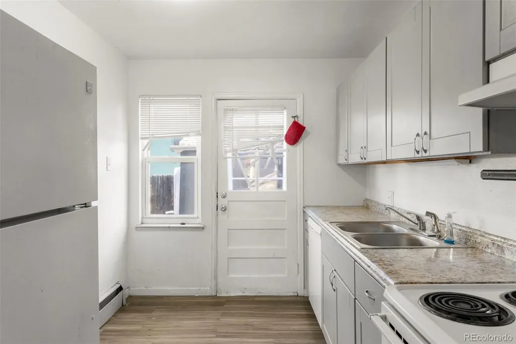 8967 W 54th Place Arvada CO 80002