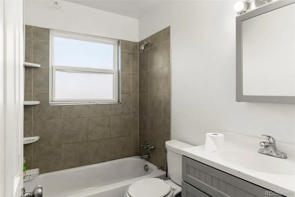 8967 W 54th Place Arvada CO 80002