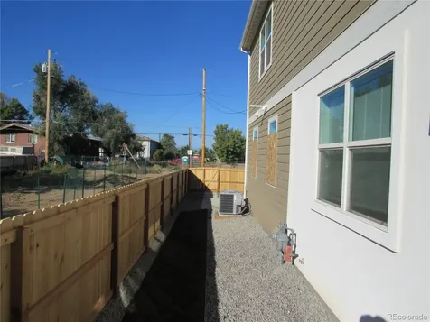 2373 N Elmira Street Aurora CO 80010