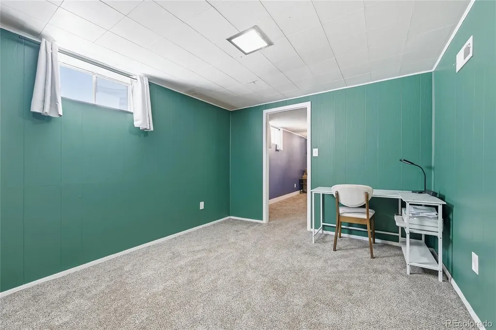 681 S Quari Street Aurora CO 80012