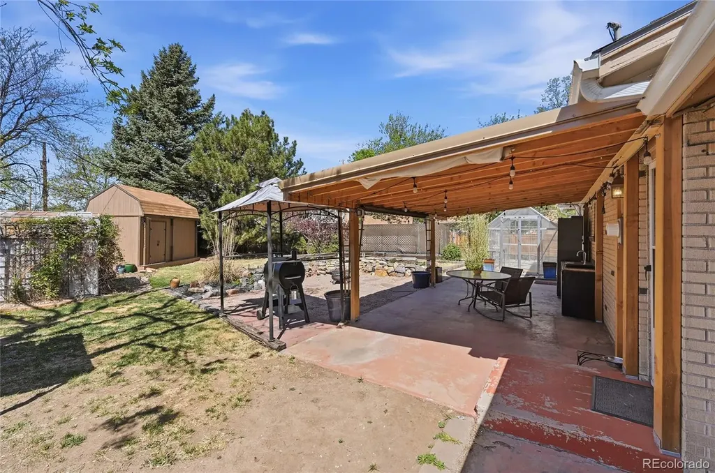 681 S Quari Street Aurora CO 80012