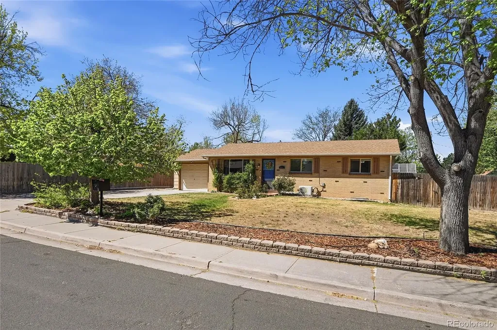 681 S Quari Street Aurora CO 80012
