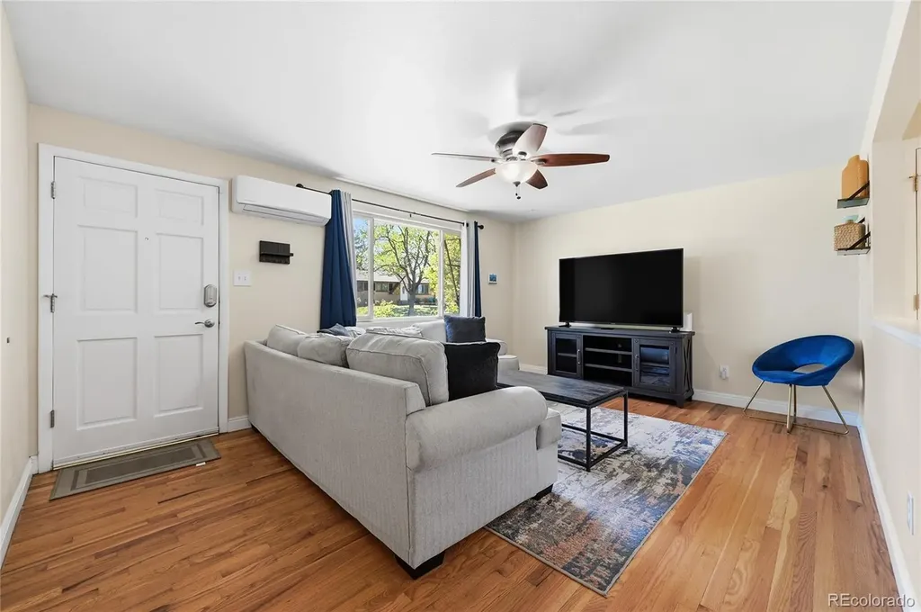 681 S Quari Street Aurora CO 80012