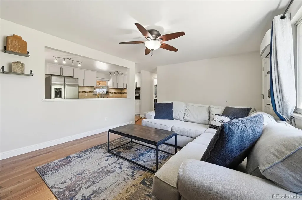 681 S Quari Street Aurora CO 80012