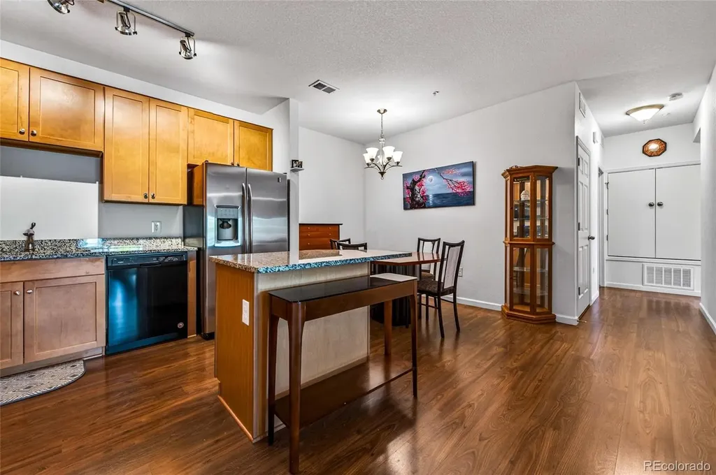 804 Summer Hawk Drive Longmont CO 80504