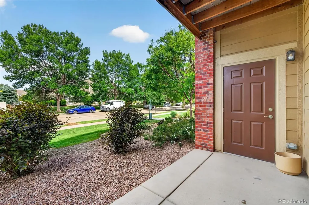 804 Summer Hawk Drive Longmont CO 80504
