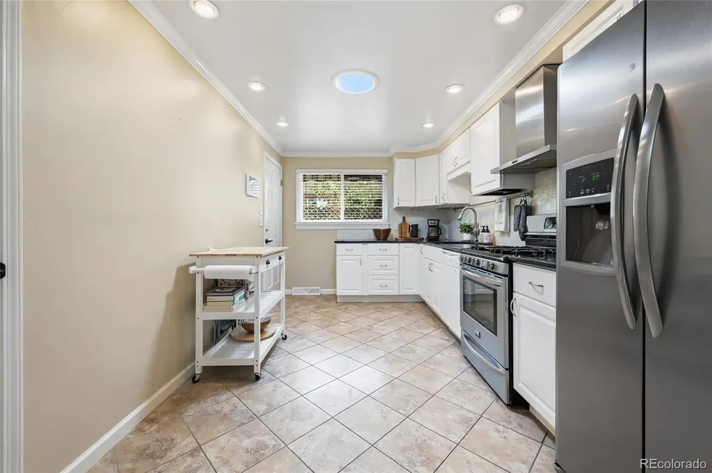 6651 E Ithaca Place Denver CO 80237