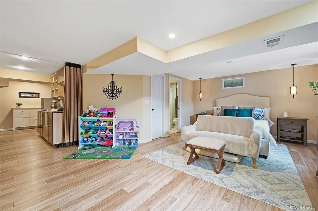 6651 E Ithaca Place Denver CO 80237
