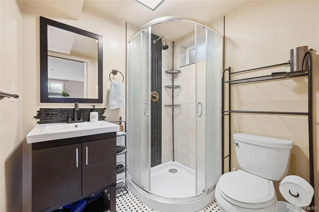 6651 E Ithaca Place Denver CO 80237