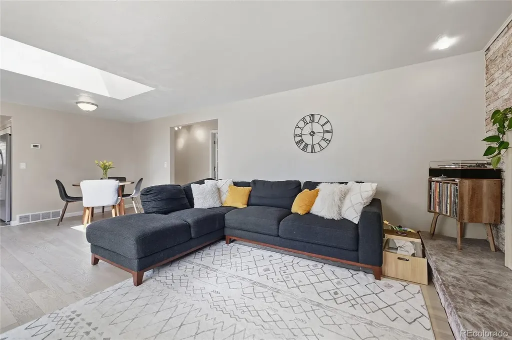 6651 E Ithaca Place Denver CO 80237