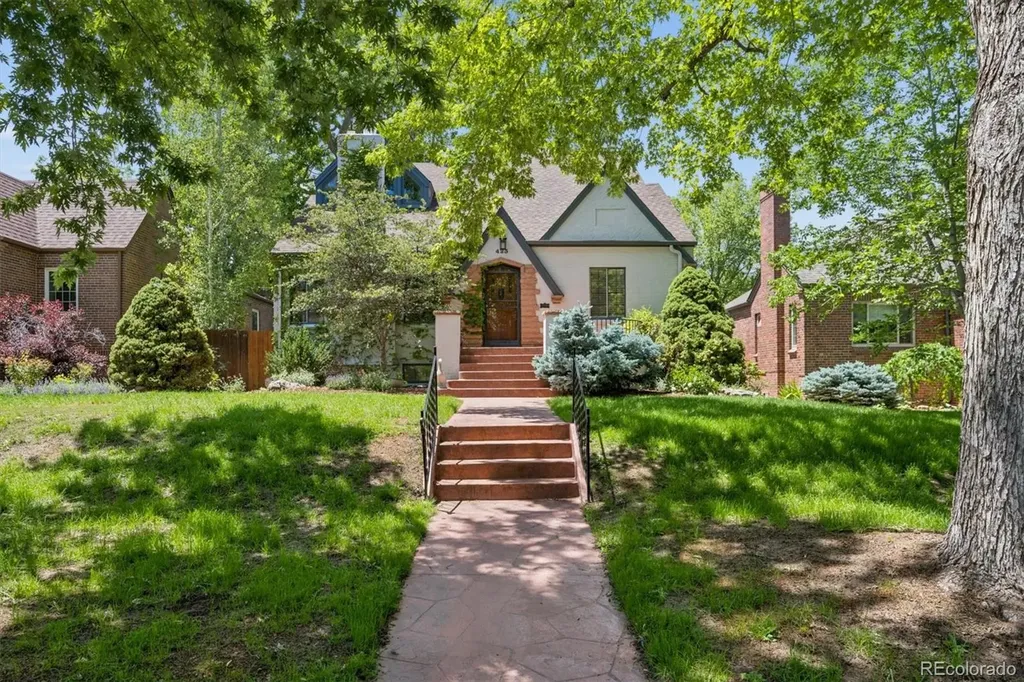 423 Dahlia Street Denver CO 80220
