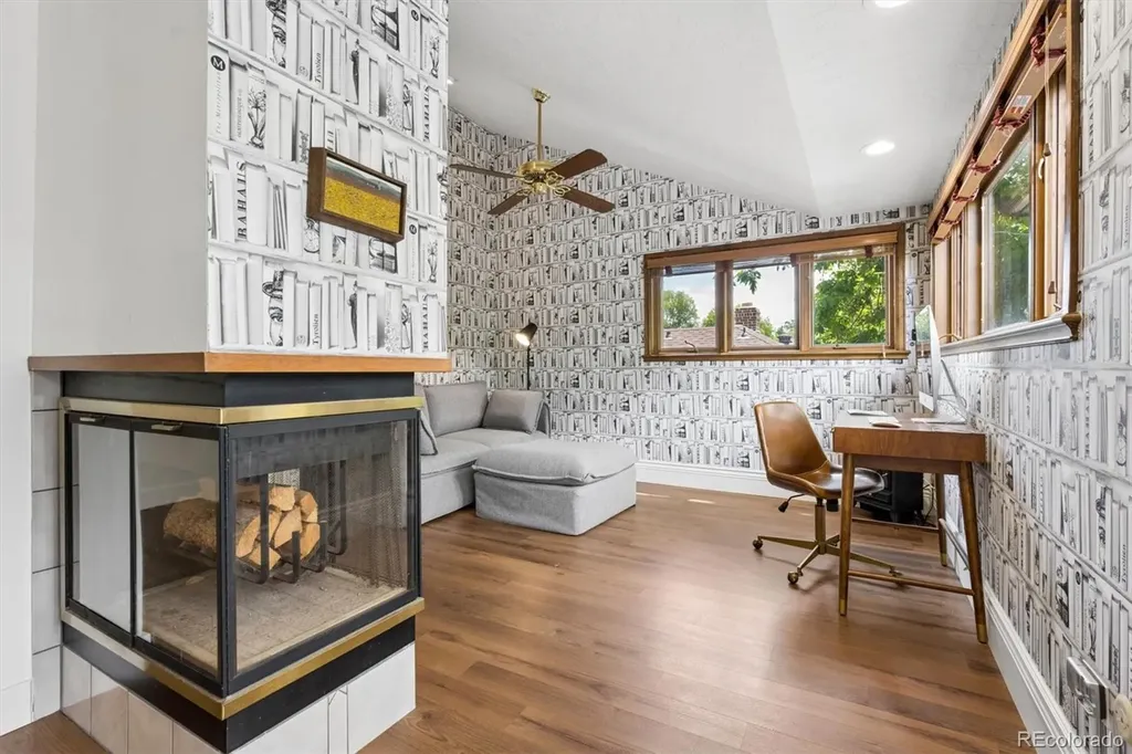 423 Dahlia Street Denver CO 80220