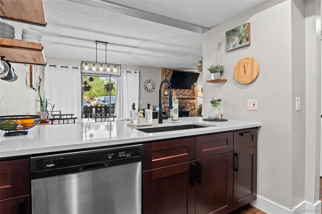 14150 E Temple Drive Aurora CO 80015