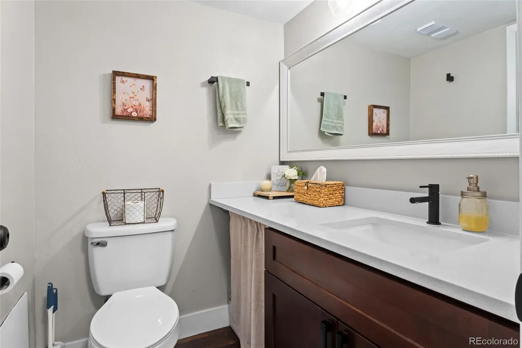 14150 E Temple Drive Aurora CO 80015